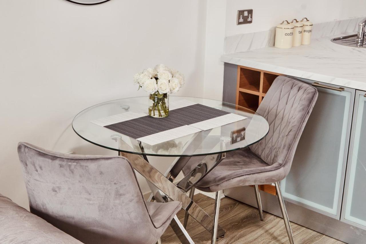 Deluxe River Canal View & Free Secure Parking! Leeds  Exterior foto
